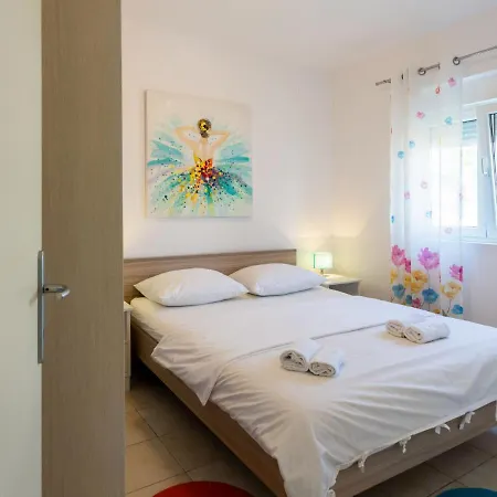 Apartament Tino-1 By Interhome